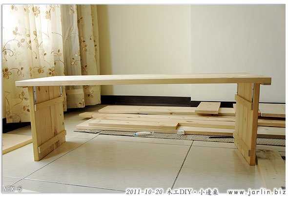 111020_木工diy小邊桌12.jpg