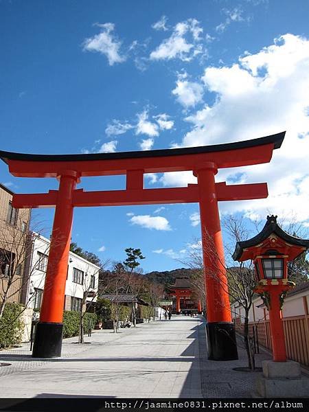 稻荷神社大鳥居