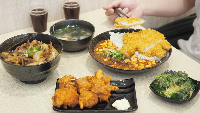 麻婆丼丼16