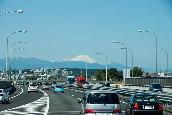 0518_2往河口湖_公路景_010