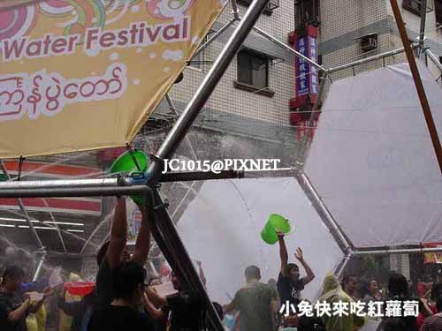 圓形意象球體灑水器