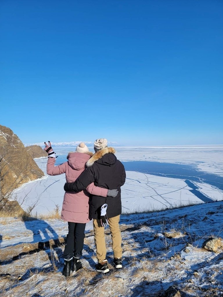 貝加爾湖藍冰(2) - 奧爾洪島 北島