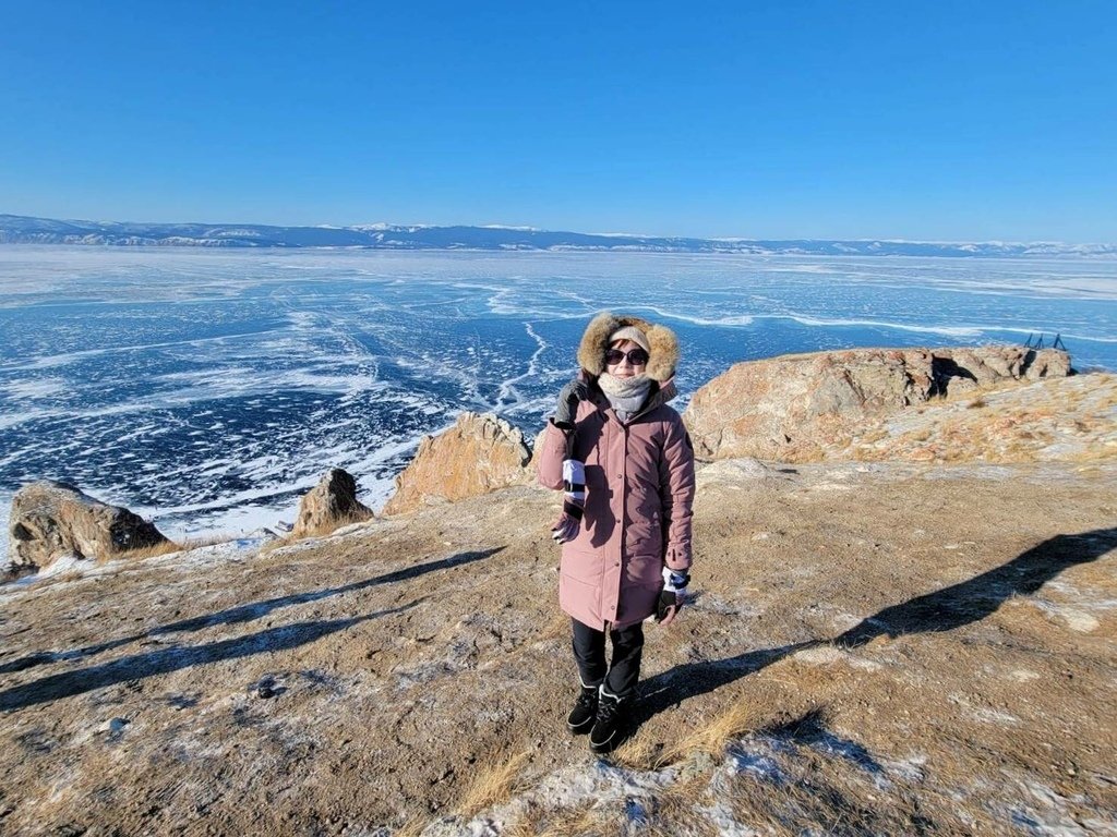 貝加爾湖藍冰(2) - 奧爾洪島 北島