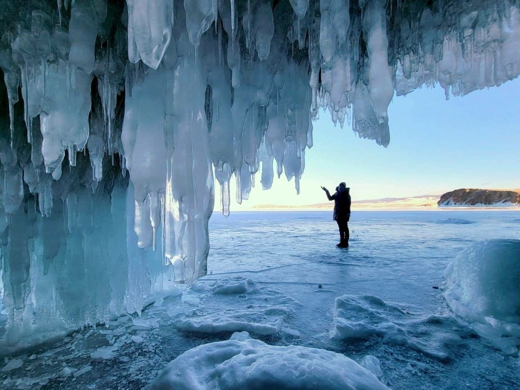 貝加爾湖藍冰(2) - 奧爾洪島 北島