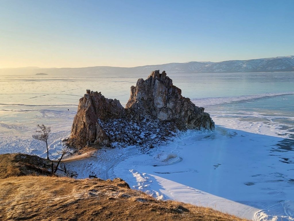 貝加爾湖藍冰(2) - 奧爾洪島 北島