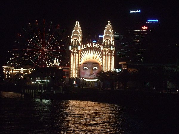 luna park.JPG