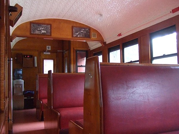 old-style train.JPG