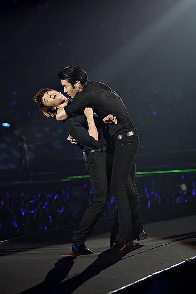 13(SS4 SG)