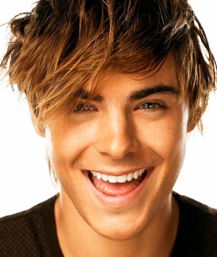 Zac-zac-efron-1333718-2167-2560.jpg