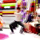 6b494efdtw1eg4sbgw6edg204g04gqfi.gif