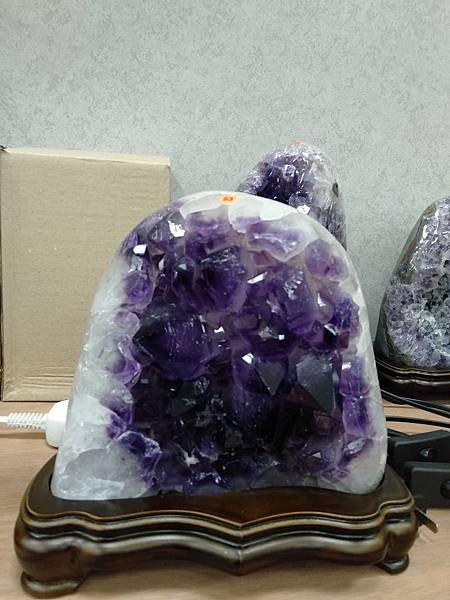 紫晶燈.jpg