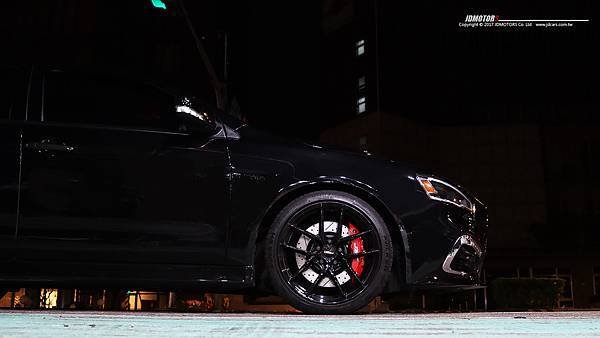 針對車主想法預算訂製最美的菜單 - Lancer Forti