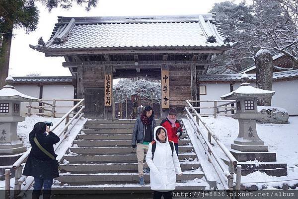 0123金色堂中尊寺47.jpg