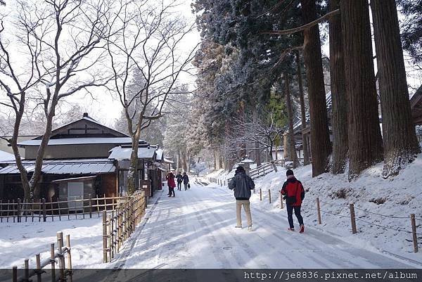 0123金色堂中尊寺50.jpg