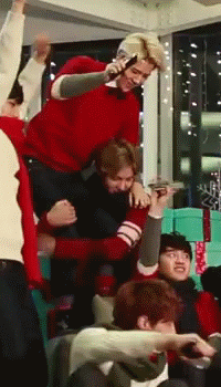 KRIS SEHUN