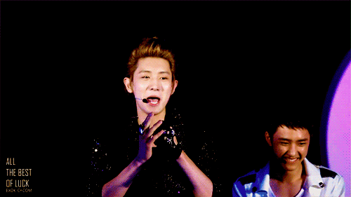 CCHANYEOL-6.gif