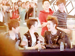 CCHANYEOL D.O B