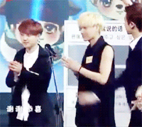 CHANYEOL HAHA-6.jpg