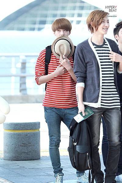 SEHUN EYES-2.jpg