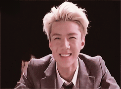 SEHUN MAMA-2.jpg