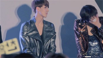 SEHUN-8.gif