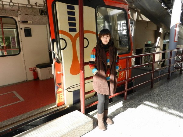 【遊記】烏來半日遊 找回兒時的記憶~烏來老街-台車-纜車-雲