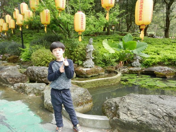 【旅遊】南投國姓鄉禪磯山仙佛寺 頗有日本神社味道 2015/