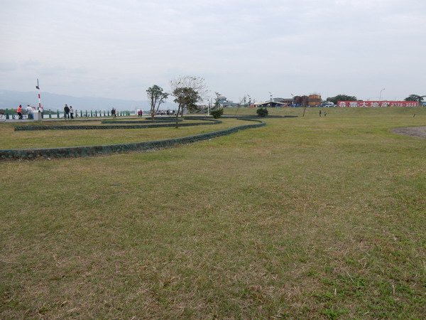 【美食】台北士林/社子島頭 河岸美食餐廳 騎腳踏車吃熱炒欣賞