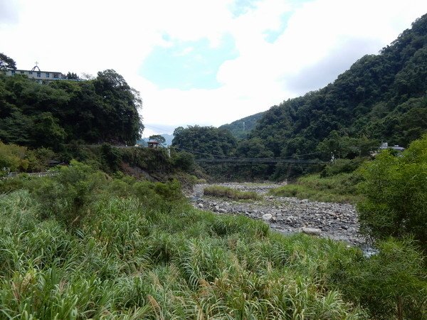 【旅遊】新竹五峰鄉清泉風景特定區 走訪張學良故居 2017/