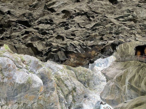 【旅遊】花蓮太魯閣九曲洞步道 欣賞大理岩峽谷的絕妙奇景 20