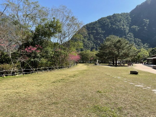 【旅遊】花蓮太魯閣布洛灣遊憩區 漫步環流丘步道 2021/2