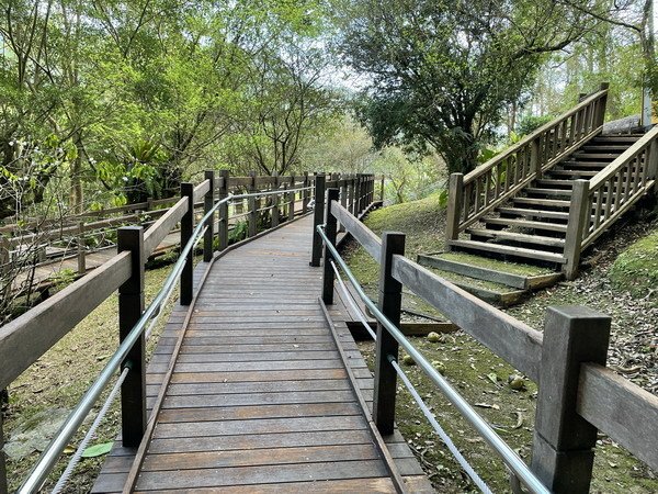 【旅遊】花蓮池南國家森林遊樂區 有點訝異國家級的景點怎會像廢