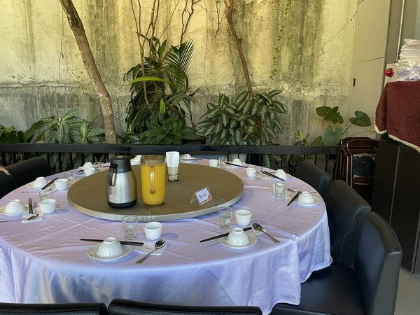 【美食/員旅】苗栗三義/新月梧桐華洋料理&lt;三義店&gt; 庭院餐廳