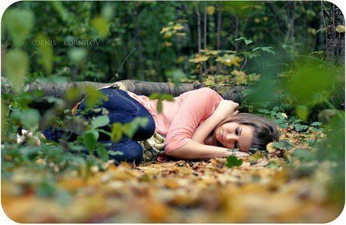zoom,woman,girl,alone,beauty,nature-dc72dfd23b578a4c49dd4f1023a19251_h.jpg