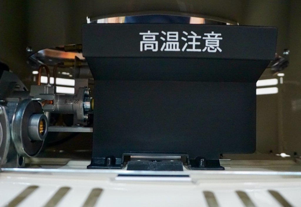 [ 開箱 ] Iwatani岩谷 居家型卡式瓦斯暖爐-象牙白
