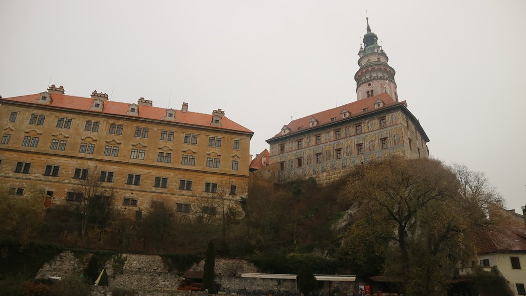 20171116 (75) 眺望城堡區 [克魯姆洛夫鎮(Krumlov)].JPG