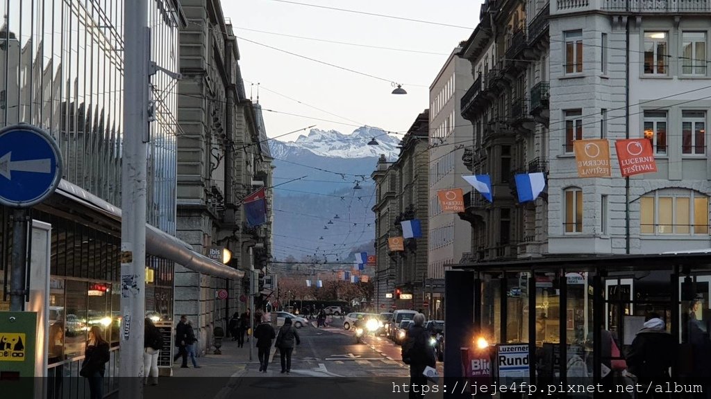 20181112 (210) 盧森(Lucerne)的街景.jpg