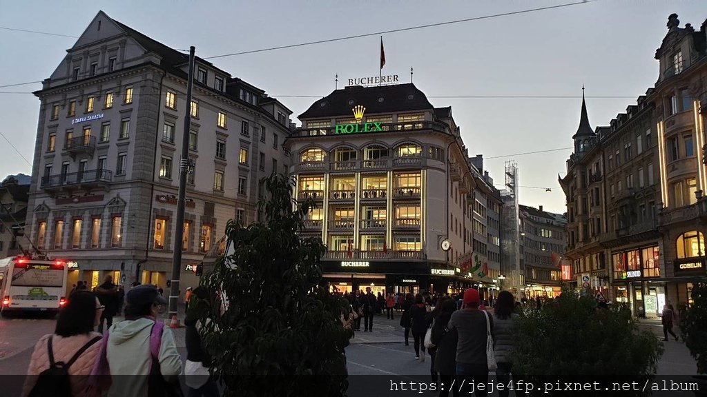 20181112 (212) 盧森(Lucerne)的街景.jpg