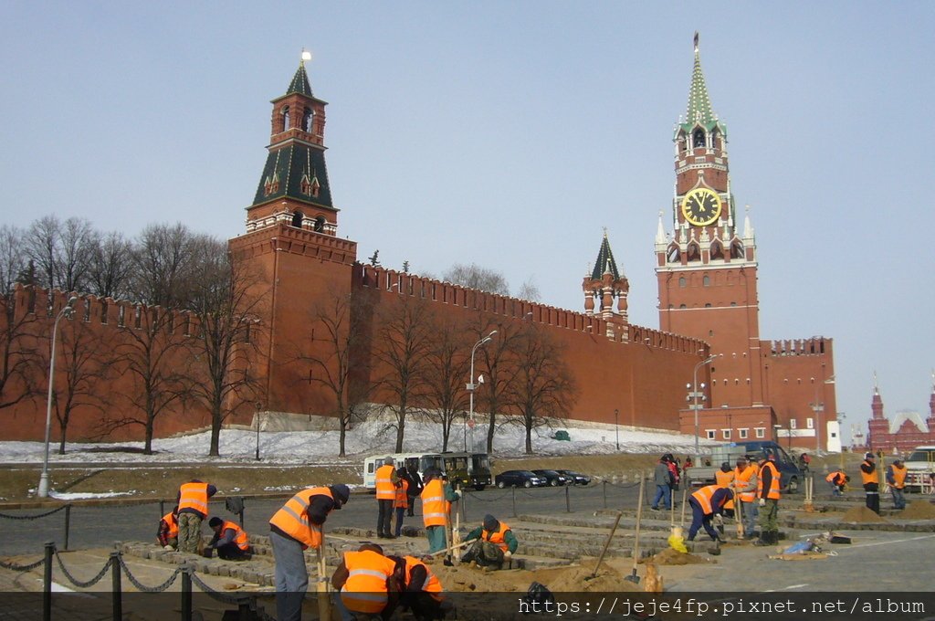 20110328 (22A) 克里姆林宮--納巴特那亞塔樓(左)(Nabatnaya).JPG