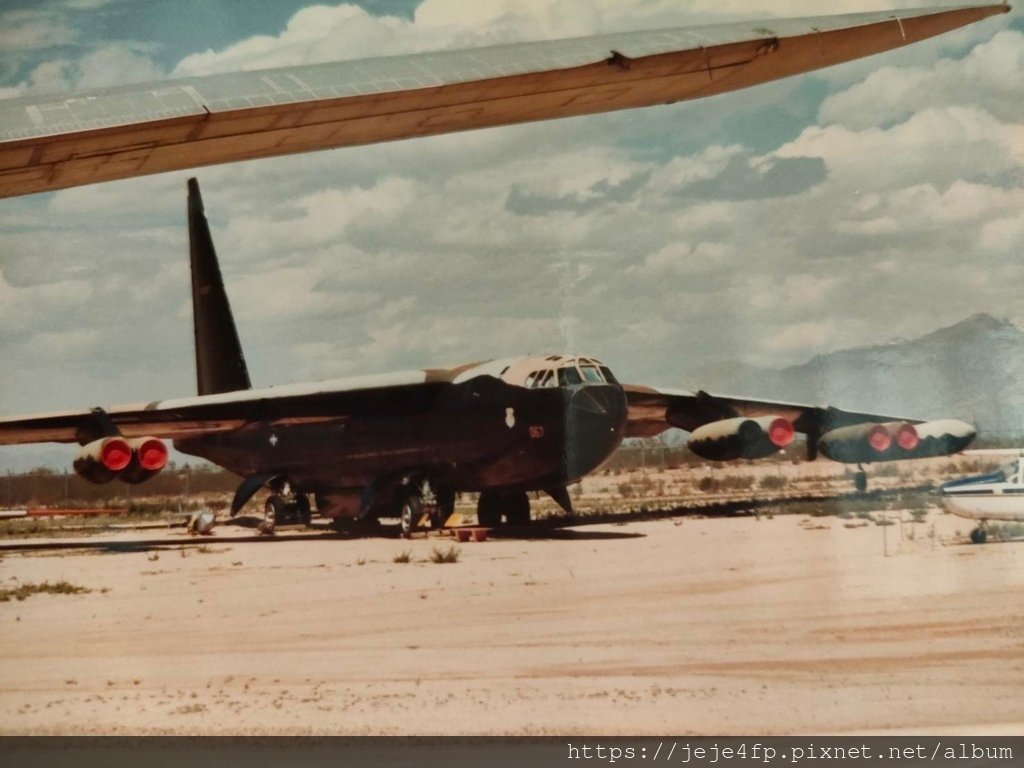 [照片40]  B-52轟炸機.jpg