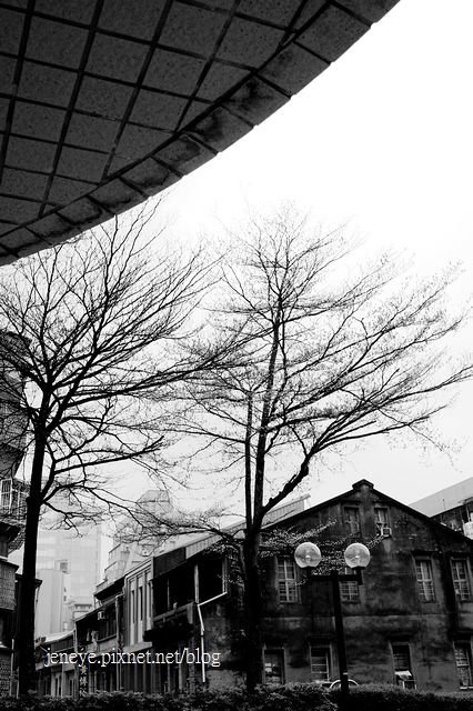 R0000909