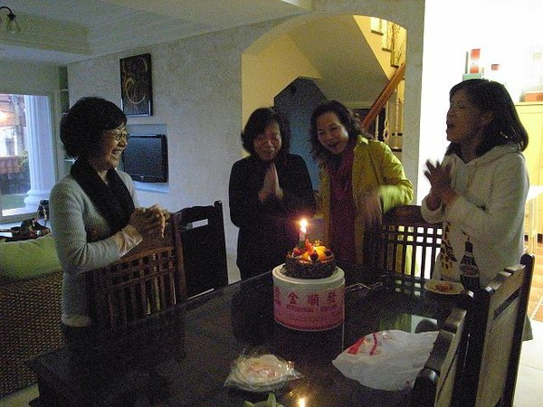 Frances生日990224