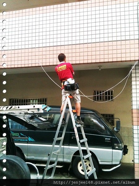 台中市大雅區住家監視器安裝工程,台中監視器廠商,南投監視器安裝,南投監視器廠商,苗栗監視器系統促銷,苗栗監視器價格,四路高畫質遠端監控主機
