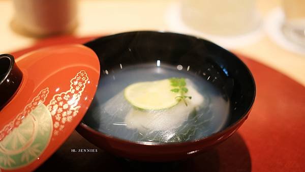 應季而食享受被款待後的治癒｜二階割烹Nikai 無論環境與服