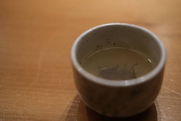 用時間堆疊出的美味滋味｜初魚 鮨-晶華酒店 吃了二間旗下品牌