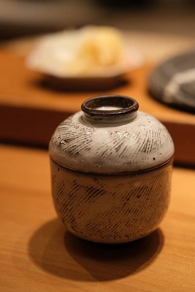 用時間堆疊出的美味滋味｜初魚 鮨-晶華酒店 吃了二間旗下品牌