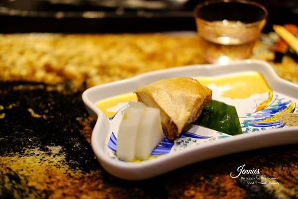 可以吃的很開心的無菜單鐵板料理｜魚貫鐵板燒 YUGUAN 把