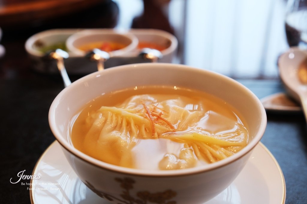 感受氣派園林景致盡享奢華絕佳好味｜上葡京 「御花園PALAC