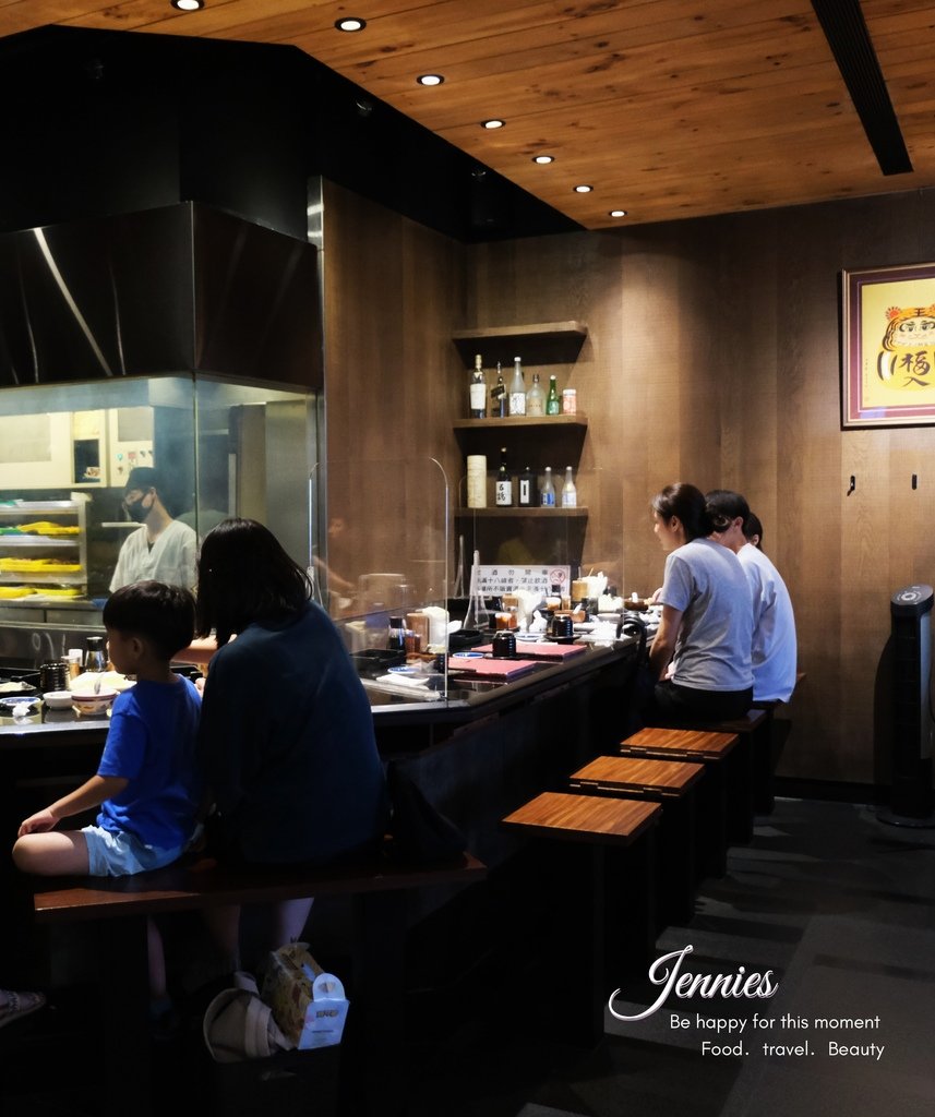 老店的經典老店的味道｜忠孝復興 秋吉串燒 好適合聊聊天吃點什