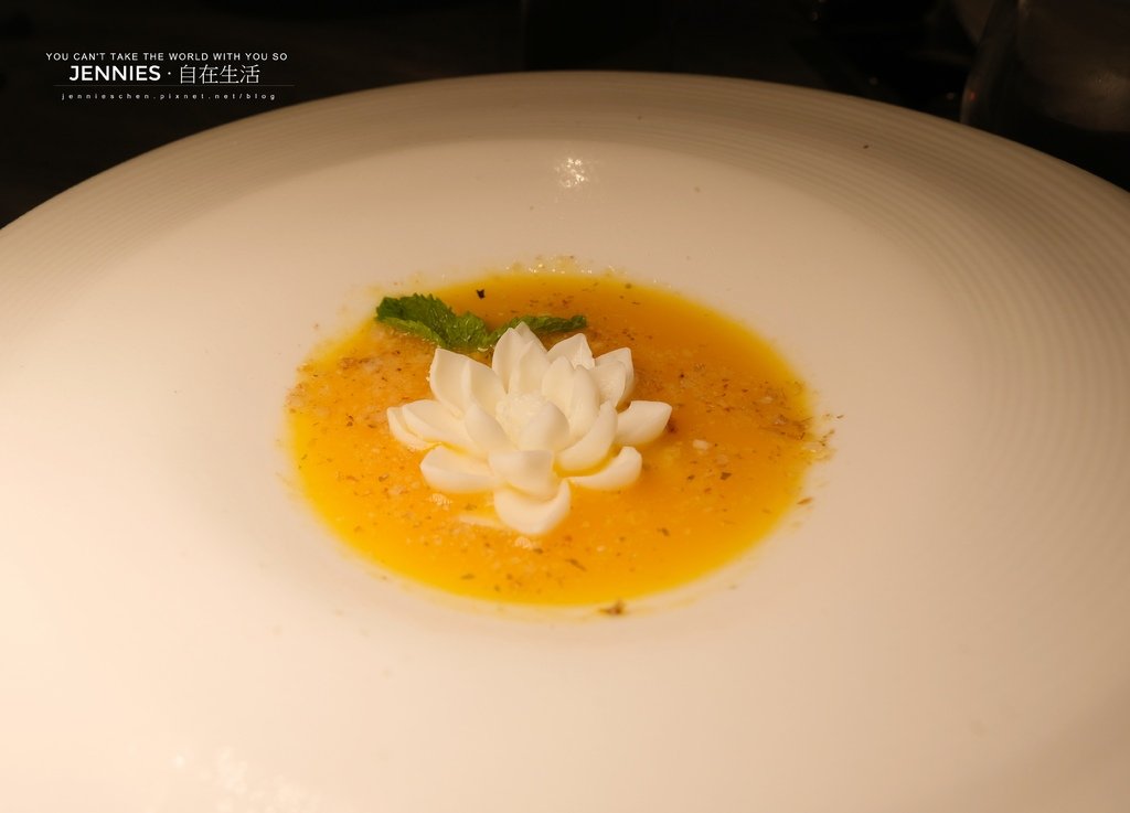 一場華麗的饗宴如同穿上一件時尚的服裝｜礁溪老爺酒店 岩波庭無
